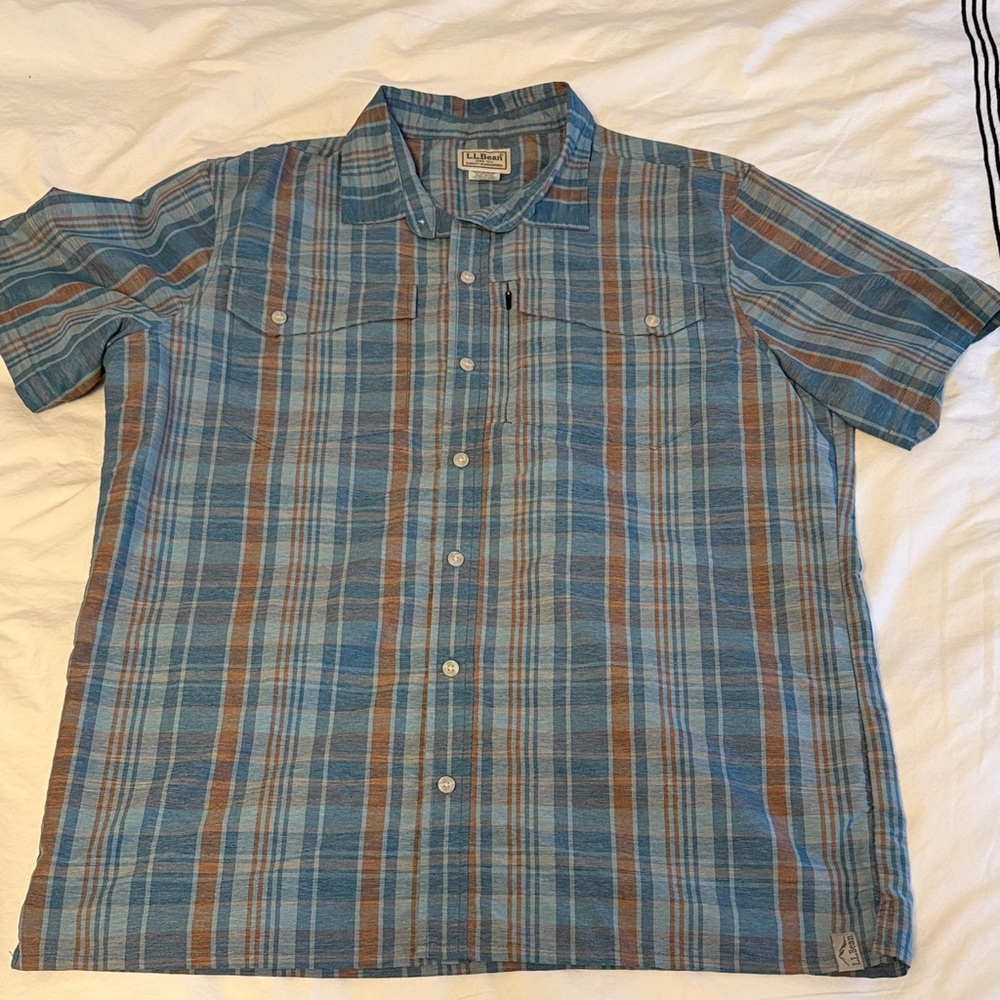 L.L. Bean Blue & Brown Plaid Short Sleeve Button-Down Shirt Medium  NWOT